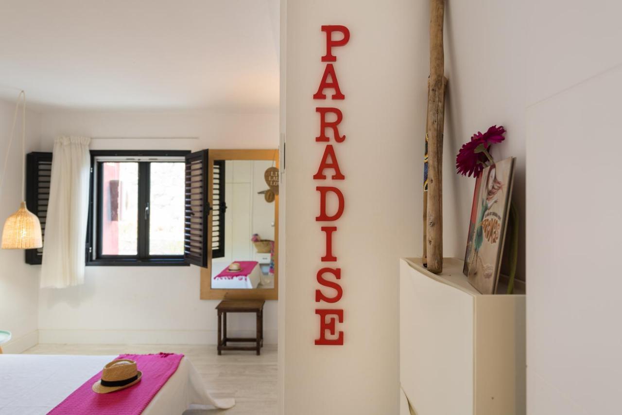 Adam'S Place San Bartolome Bagian luar foto